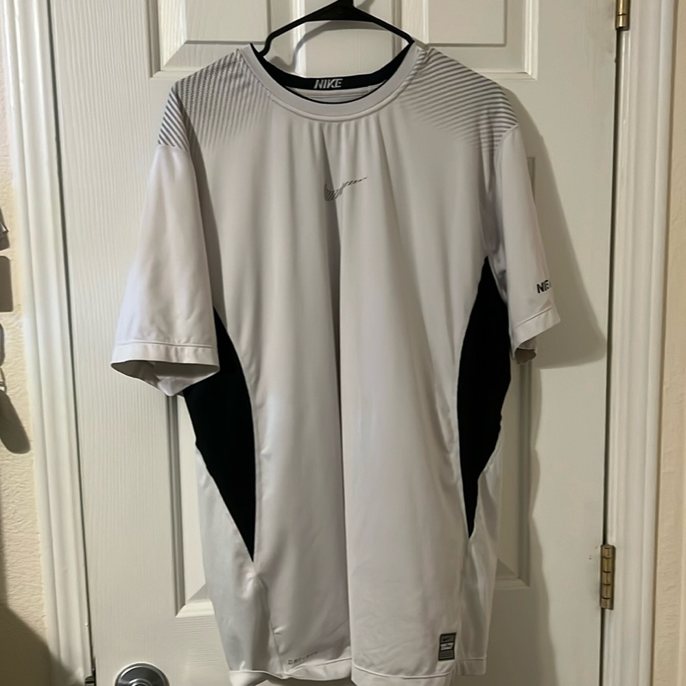 Nike white and gray and black pro combat T-shirt size XXL